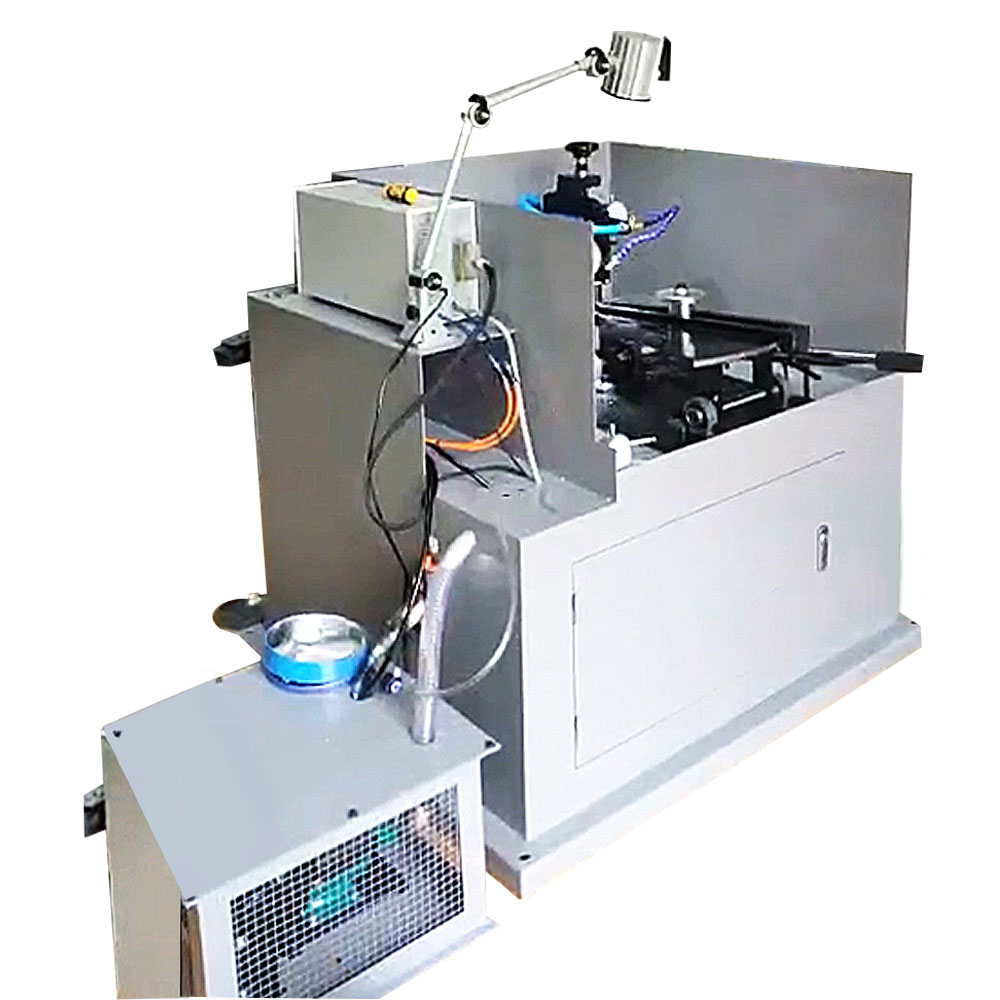 خصائص واحتياطات آلة الحفر